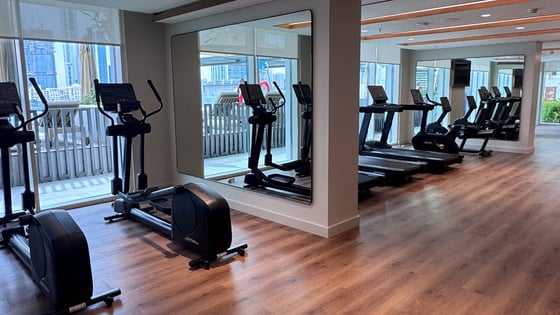 Stunning Coastal Living | Emaar Beachfront, picture 12