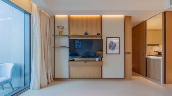 Luxury Downtown Apartment Opposite Burj Khalifa, picture 10