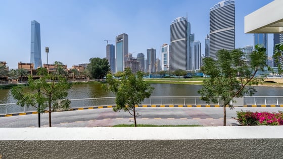 Fully Upgraded Two-Bedroom Duplex | Lake Views, picture 17