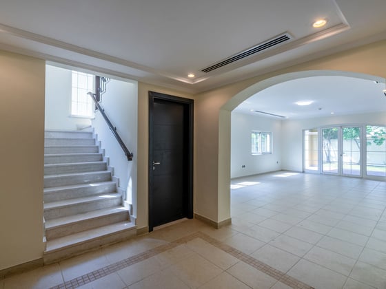 Exclusive listing | Vacant | Landscaped garden, picture 9