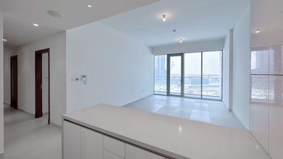 Vacant and Ready - Summer Special - Park Views, picture 1