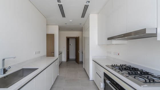 Best Price l Large Plot | Private Pool | Brand new, picture 5