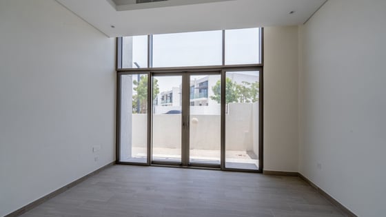 Best Price l Large Plot | Private Pool | Brand new, picture 15