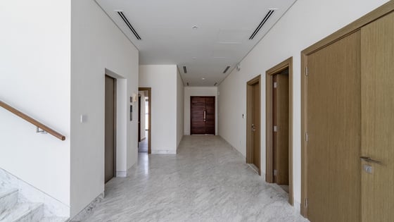 Best Price l Large Plot | Private Pool | Brand new, picture 8