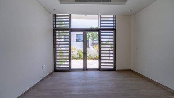 Luxurious Villa | Private Pool | Exclusive Community Living, picture 11