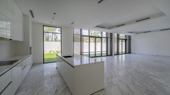 Luxurious Villa | Private Pool | Exclusive Community Living, picture 7