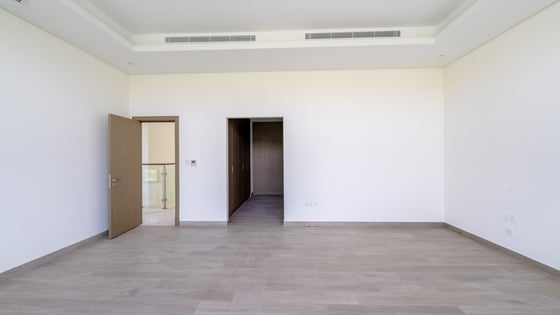 Luxurious Villa | Private Pool | Exclusive Community Living, picture 17