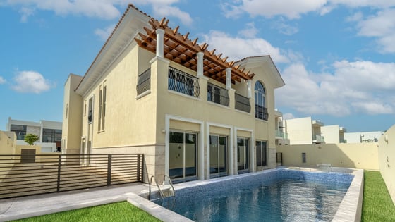 Stunning Luxury Villa | Prime Location | District One Phase III, picture 24