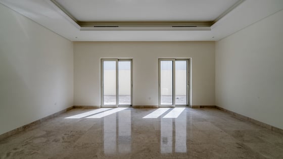 Stunning Luxury Villa | Prime Location | District One Phase III, picture 9