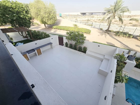 Upgraded Villa | Close to park | Landscaped Garden, picture 21