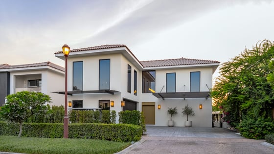 Refined Villa Living on the Golf Course, picture 28
