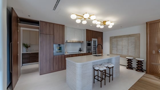 Refined Villa Living on the Golf Course, picture 9