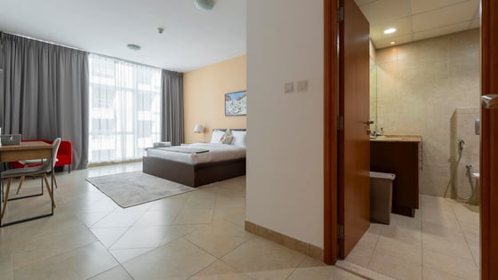 High Floor | Upgraded | Prime Location Apartment, picture 14