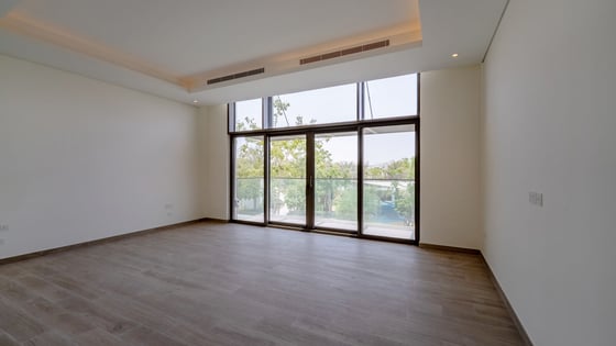 Luxury 5-bedroom villa in District One Phase III, picture 9