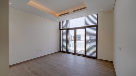 Luxury 5-bedroom villa in District One Phase III, picture 12