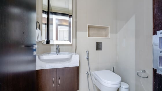 Luxury 1BR Hotel Apartment | Downtown Living, picture 13