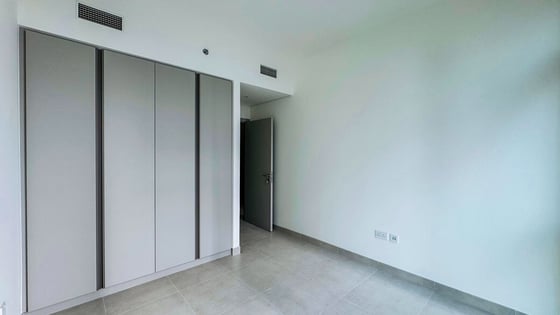 1BR in Creek Palace | Stunning Burj Khalifa Views, picture 5