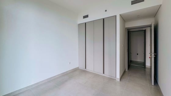 1BR in Creek Palace | Stunning Burj Khalifa Views, picture 6