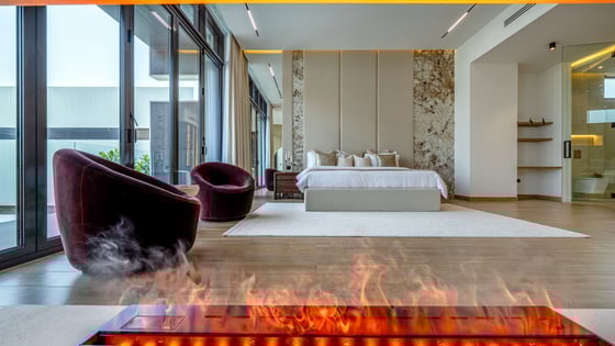 Refined DAMAC Hills Villa with Pool and Garden, picture 18