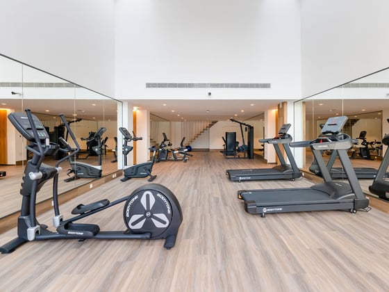 Motivated Seller | 2BR | Maid/Storeroom | Balcony, picture 23