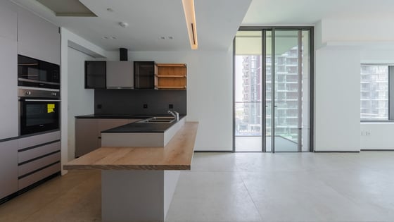 Motivated Seller | 2BR | Maid/Storeroom | Balcony, picture 8