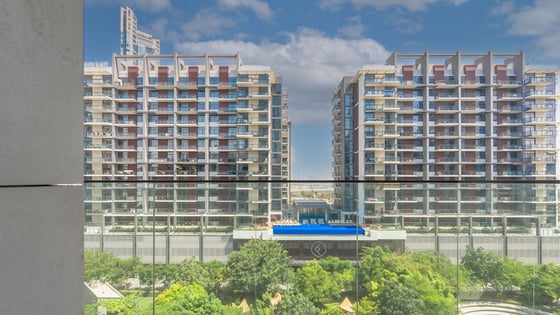 Motivated Seller | 2BR | Maid/Storeroom | Balcony, picture 11