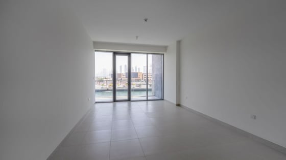 Full Canal View | Brand New 2BR with Maids Room, picture 3