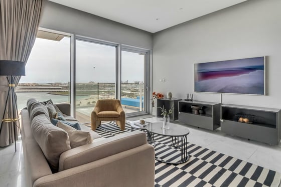 Panoramic Views in Luxury | Ain Dubai | One JBR, picture 6
