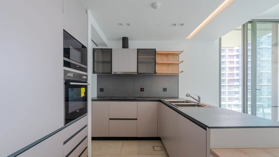 Bright and Modern Unit with Study | Pet-Friendly, picture 7