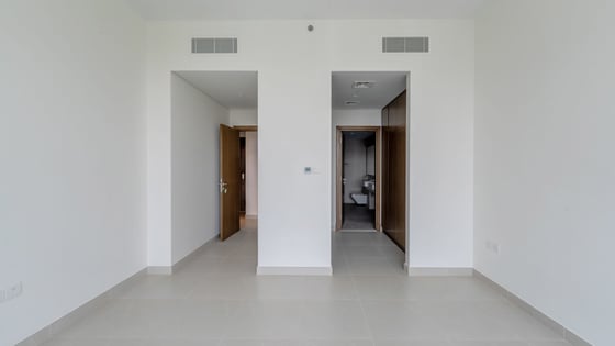 Full Canal View | Brand New 2BR with Maids Room, picture 13