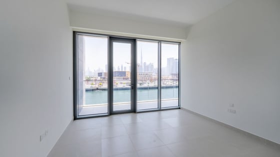 Full Canal View | Brand New 2BR with Maids Room, picture 9