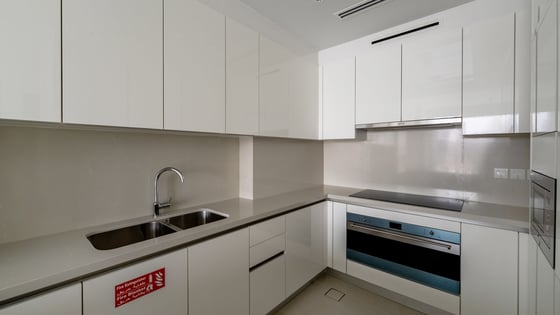 Full Canal View | Brand New 2BR with Maids Room, picture 6