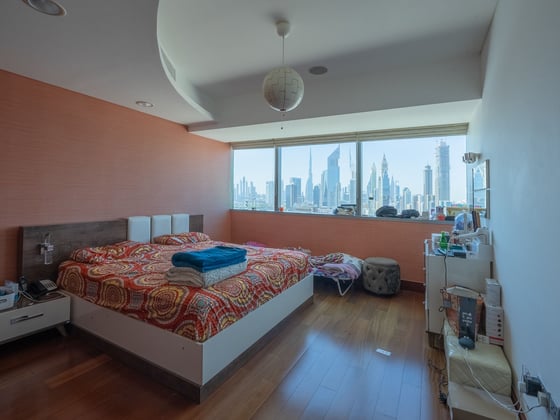 Elegant Duplex Living at the World Trade Centre, picture 6