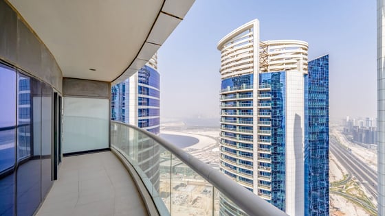 Skyline Luxury | 1BR Apartment | Fully Furnished, picture 1