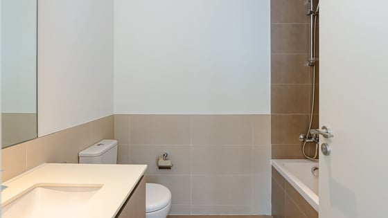 High Floor 2 bed apt | Rented | Gorgeous View, picture 8