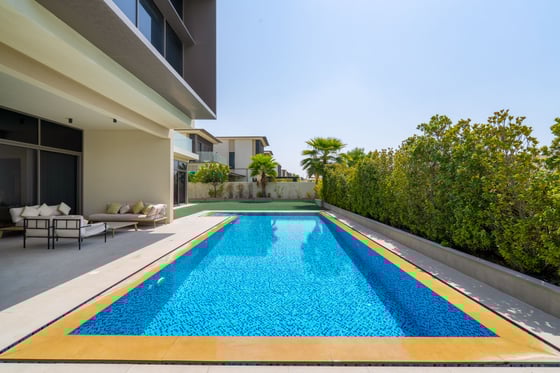 Refined Villa with a Private Pool in Dubai Hills, picture 37