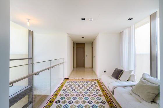 Refined Villa with a Private Pool in Dubai Hills, picture 15