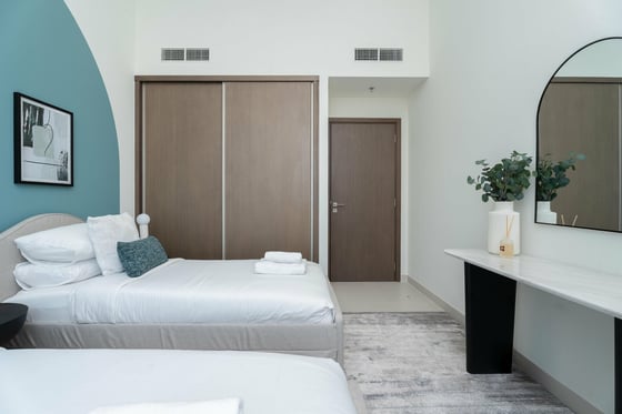 Luxury Beachfront Haven | Palace Beach Residence, picture 14