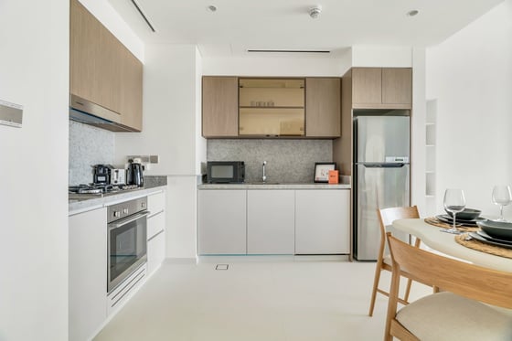 Luxury 2BR Apartment | Sea View | Grand Bleu Tower, picture 11