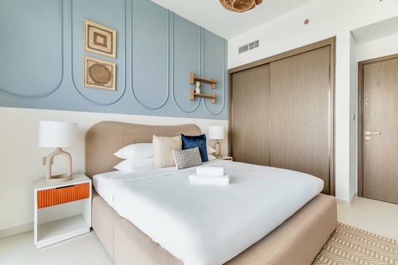 Luxury 2BR Apartment | Sea View | Grand Bleu Tower, picture 15