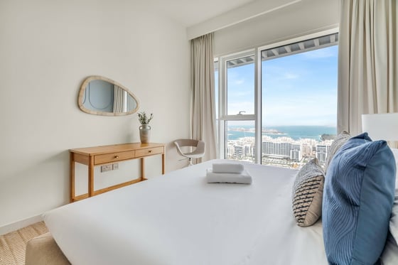 Luxury 2BR Apartment | Sea View | Grand Bleu Tower, picture 16