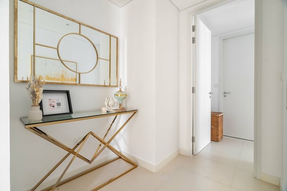 Dubai Island Stay | Sea Views & Marina Access | Bluewaters, picture 27