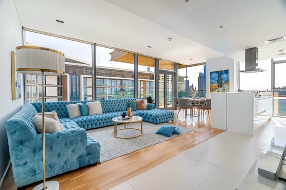 Dubai Island Stay | Sea Views & Marina Access | Bluewaters, picture 2