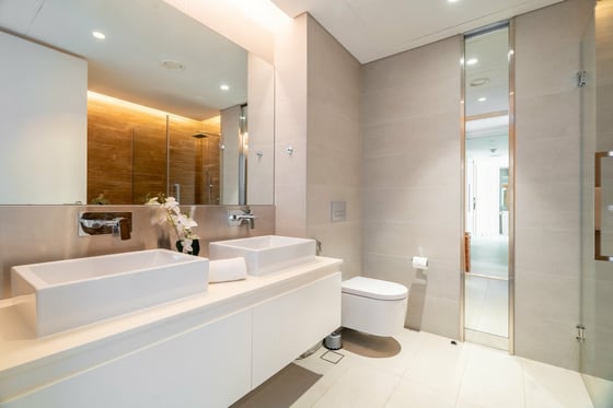 Dubai Island Stay | Sea Views & Marina Access | Bluewaters, picture 32