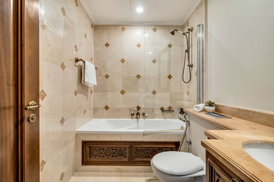 Chic Arabic-Style Retreat | City Views | Kamoon 2, picture 26