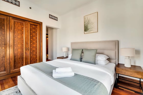 Chic Arabic-Style Retreat | City Views | Kamoon 2, picture 16