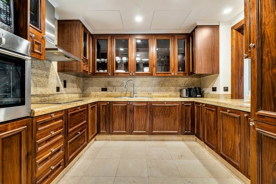 Chic Arabic-Style Retreat | City Views | Kamoon 2, picture 14