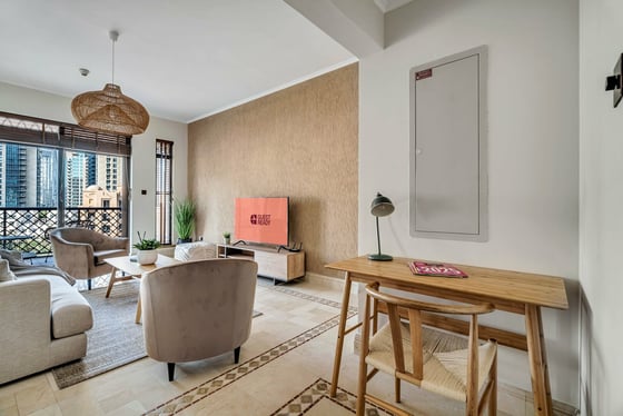 Chic Arabic-Style Retreat | City Views | Kamoon 2, picture 8