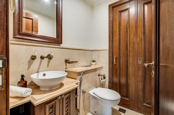 Chic Arabic-Style Retreat | City Views | Kamoon 2, picture 25