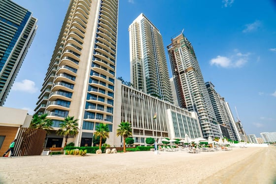 Beachfront Escape | Skyline & Sea Views | Marina Vista T2, picture 37